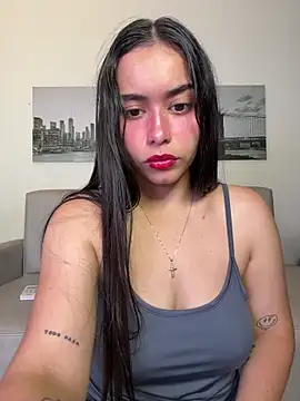 SophieRoyals online show from 06-17-26, 01:34
