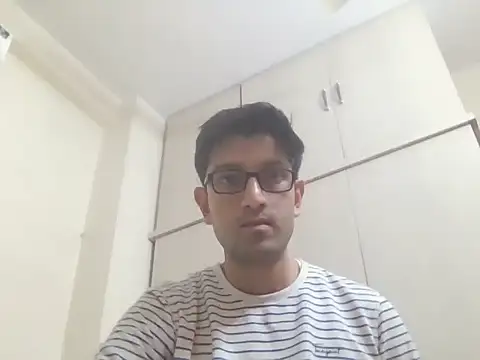 Snapshot of arjun_077 chatting on 01-08-26, 05:48 arjun 077 online show from 01-08-26, 05:48