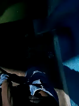 Snapshot of Mom_Fucker_2 chatting on 02-28-25, 09:15 Mom Fucker 2 online show from 02-28-25, 09:15