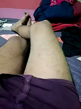 Snapshot of Mom_Fucker_2 chatting on 03-16-26, 05:17 Mom Fucker 2 online show from 03-16-26, 05:17