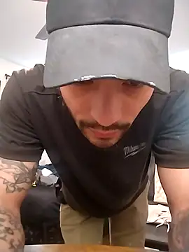 Snapshot of JohnnyDeep187 chatting on 12-21-24, 07:49 JohnnyDeep187 online show from 12-21-24, 07:49