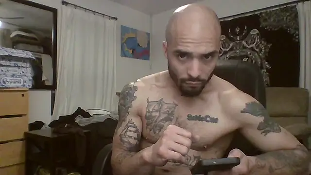 Snapshot of JohnnyDeep187 chatting on 03-10-25, 04:38 JohnnyDeep187 online show from 03-10-25, 04:38