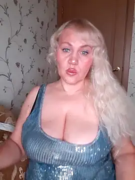 IsabellaBoni online show from 12-20-25, 07:15