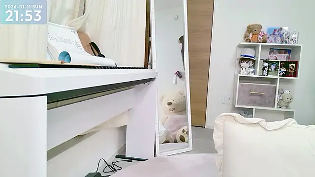 -SHINON- online show from 01-11-26, 12:54