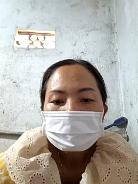 Snapshot of Baby-sexytits18 chatting on 03-18-25, 04:26 Baby-sexytits18 online show from 03-18-25, 04:26