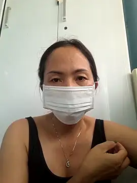 Snapshot of Baby-sexytits18 chatting on 03-19-25, 06:24 Baby-sexytits18 online show from 03-19-25, 06:24