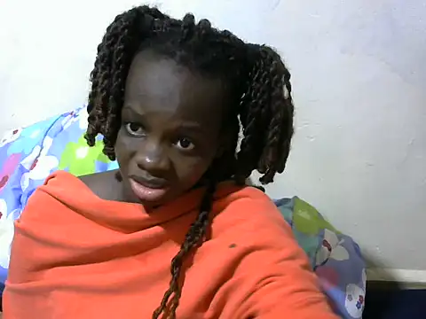 Snapshot of Thicky_kyla chatting on 05-26-26, 07:43 Thicky kyla online show from 05-26-26, 07:43