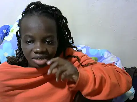 Snapshot of Thicky_kyla chatting on 06-09-26, 07:47 Thicky kyla online show from 06-09-26, 07:47