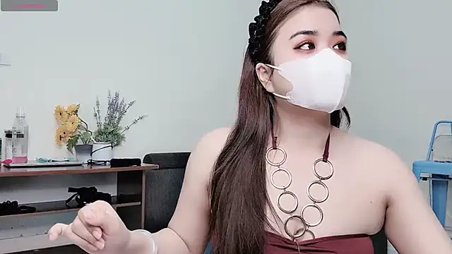 LyLy Office online show from 02-17-25, 02:09