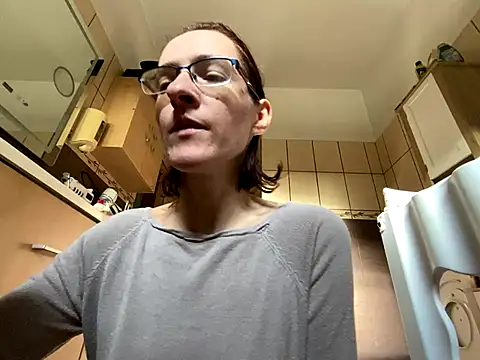 Milky hairy mommy online show from 10-13-25, 06:46