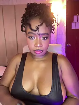 Britanymooree online show from 03-13-26, 09:54