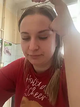 Snapshot of OlgaBuzzz chatting on 03-01-25, 07:19 OlgaBuzzz online show from 03-01-25, 07:19