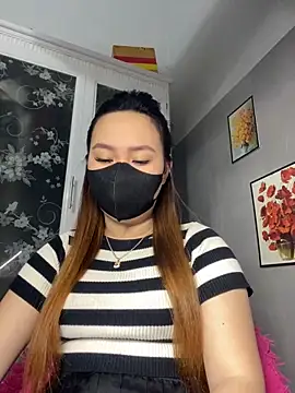 Odette68 online show from 09-19-25, 01:51