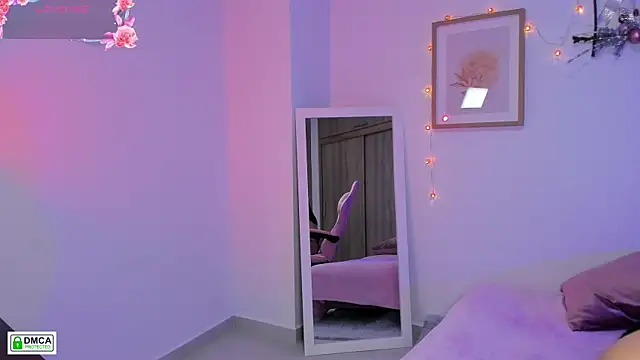 Veronica isaza   online show from 12-22-25, 12:24