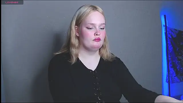 rozzhaos8 online show from 11-11-25, 07:03