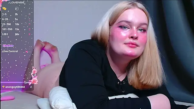 rozzhaos8 online show from 04-06-26, 12:30