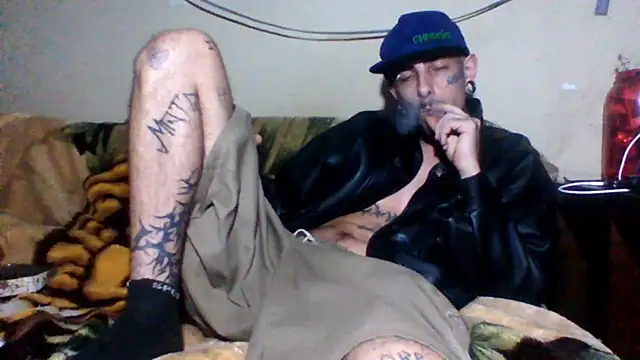 Snapshot of sellvageria chatting on 06-19-26, 08:56 sellvageria online show from 06-19-26, 08:56