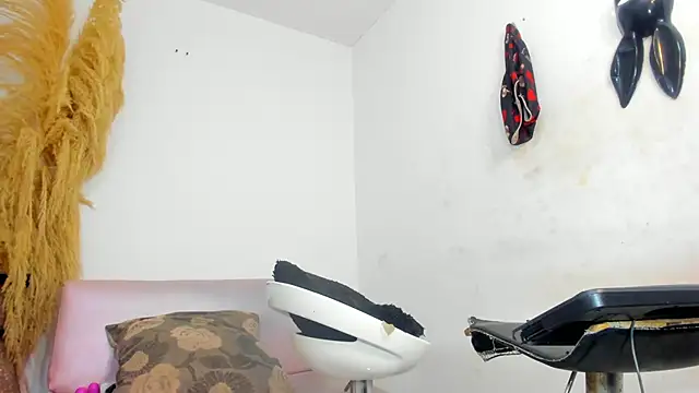 mia foxts online show from 01-17-26, 07:50