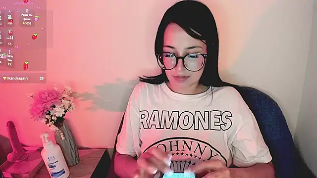 lovely  martina online show from 11-24-25, 11:59