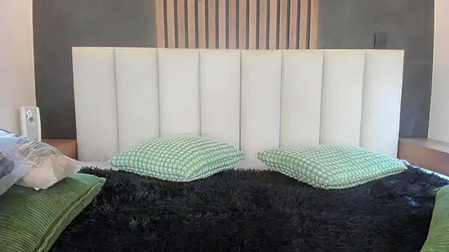 AbbyWathson online show from 04-17-26, 12:30