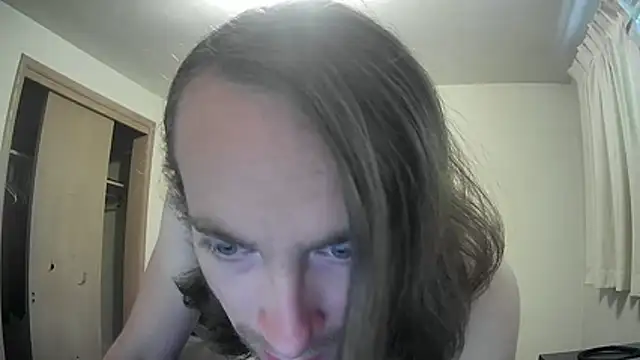 Snapshot of bigdickbri8 chatting on 08-03-26, 05:27 bigdickbri8 online show from 08-03-26, 05:27