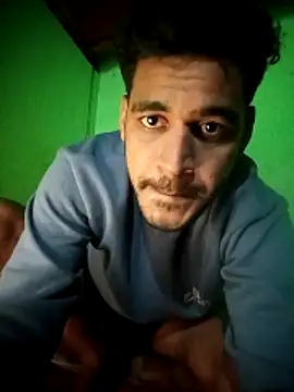 Snapshot of Kamrul1111a chatting on 01-05-25, 09:03 Kamrul1111a online show from 01-05-25, 09:03