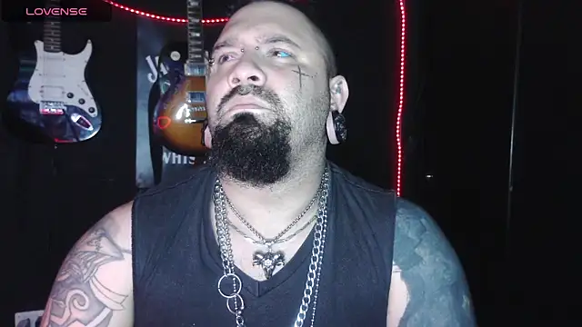 darkclothes online show from 12-02-25, 06:08