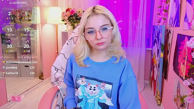 Coconut Mia online show from 03-01-25, 03:43