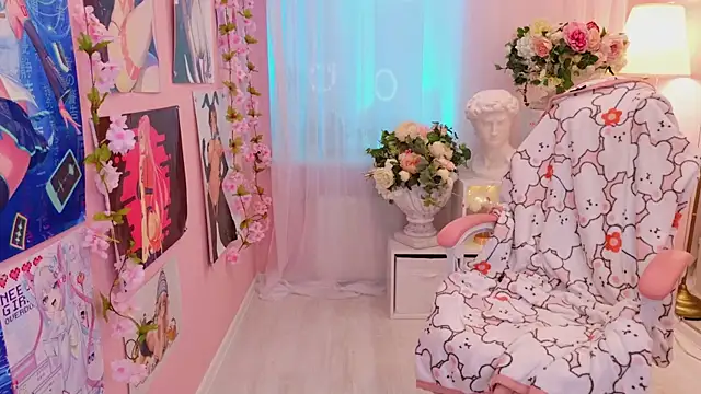 Coconut Mia online show from 03-10-25, 09:40