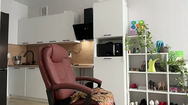 Victoria1Love online show from 01-17-26, 11:37