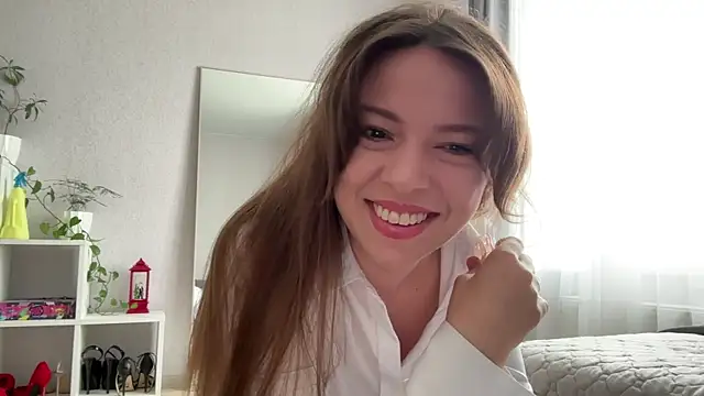 Snapshot of Victoria1Love chatting on 04-19-26, 10:25 Victoria1Love online show from 04-19-26, 10:25