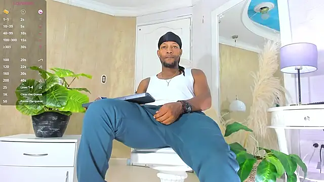 Snapshot of RicoBrown777_ chatting on 06-30-26, 04:02 RicoBrown777 online show from 06-30-26, 04:02
