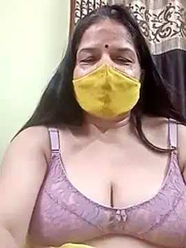 Snapshot of IndianAngle chatting on 07-05-26, 04:25 IndianAngle online show from 07-05-26, 04:25
