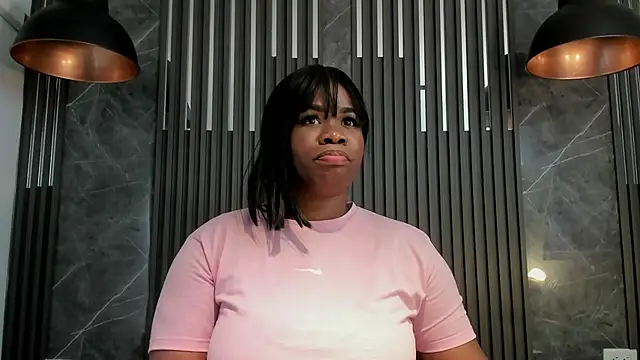 SaraiEvans online show from 11-07-25, 03:17