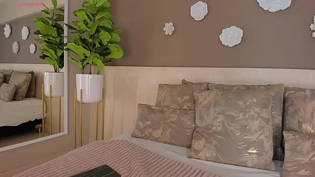 AylinMillerxs online show from 03-15-25, 07:38