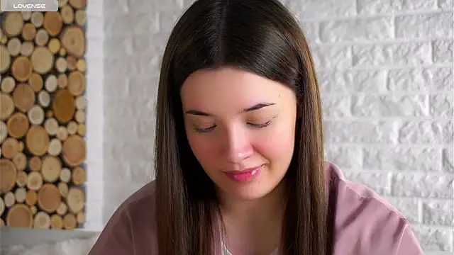 LowOncoming online show from 11-22-25, 02:10