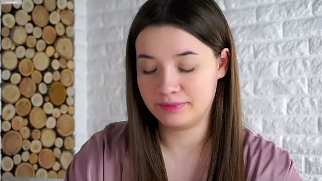 LowOncoming online show from 01-06-26, 02:15