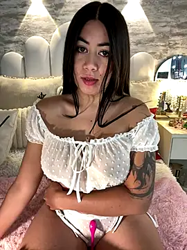  MadiLee  online show from 12-05-24, 02:09