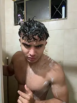 Snapshot of Mentriplex chatting on 04-11-26, 03:55 Mentriplex online show from 04-11-26, 03:55