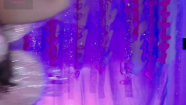 Snapshot of AspenRuss chatting on 02-14-26, 09:11 AspenRuss online show from 02-14-26, 09:11