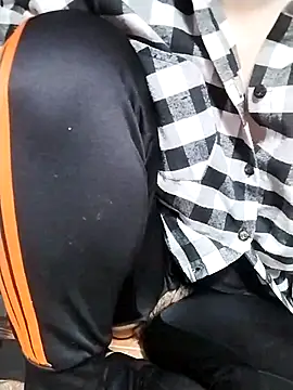 Snapshot of Chaohuopm chatting on 03-12-25, 03:35 Chaohuopm online show from 03-12-25, 03:35