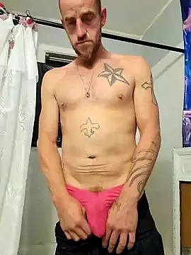 Snapshot of 5g4ever chatting on 01-23-25, 12:14 5g4ever online show from 01-23-25, 12:14