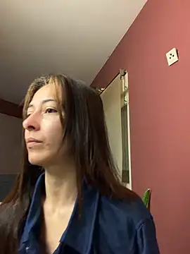 SOFIASWEETSECRETT online show from 05-02-26, 02:27
