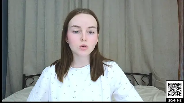 Snapshot of Wild__flowers chatting on 01-21-25, 06:12 Wild  flowers online show from 01-21-25, 06:12