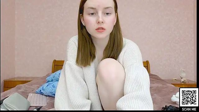 Snapshot of Wild__flowers chatting on 02-13-25, 05:22 Wild  flowers online show from 02-13-25, 05:22