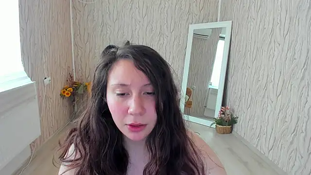 Snapshot of AishaRouhi chatting on 01-03-25, 08:32 AishaRouhi online show from 01-03-25, 08:32