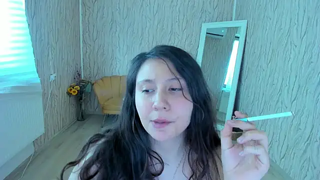 Snapshot of AishaRouhi chatting on 01-19-25, 06:31 AishaRouhi online show from 01-19-25, 06:31