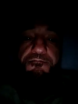 Snapshot of Reeeks69 chatting on 09-15-25, 01:27 Reeeks69 online show from 09-15-25, 01:27