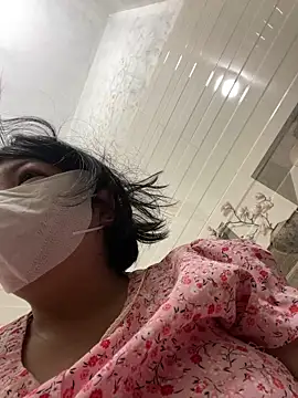 Hachi Sweetbabie  online show from 03-06-26, 09:11