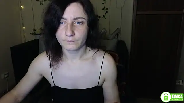 Snapshot of Muse_kitty_jenia chatting on 10-11-25, 11:31 Muse kitty jenia online show from 10-11-25, 11:31